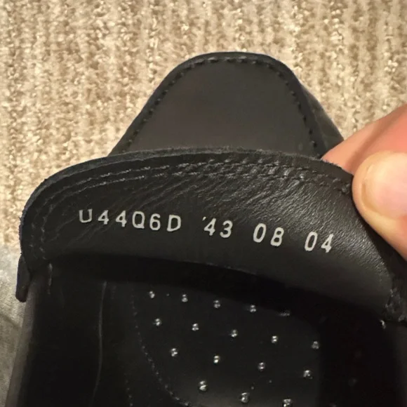 Geox Men's Classic Black Leather Loafers - Picture 7 of 7